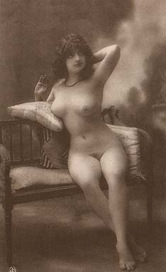 19th_century_nude.jpg.5a7ab08e56755d9254