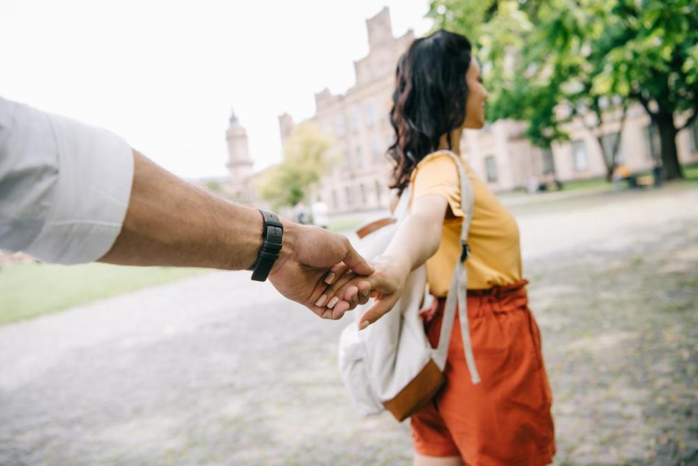 Couple breakting up due to toxic relationship